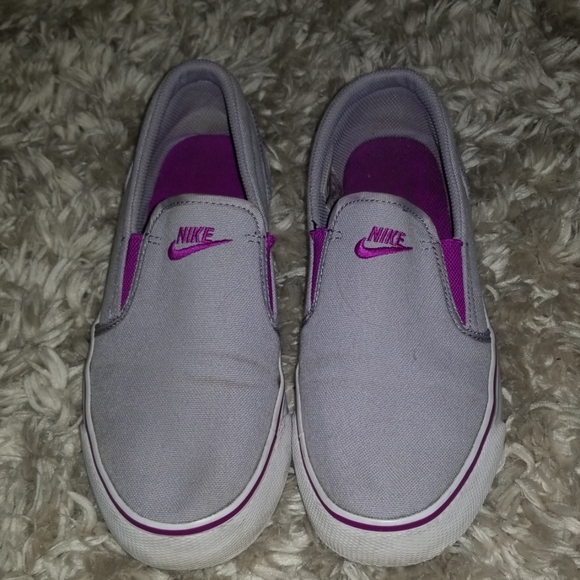 Nike Shoes - Nike shoes